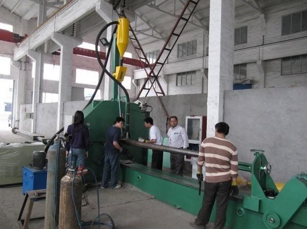 340mm 전등 기둥 용접 기계 강관 용접 기계