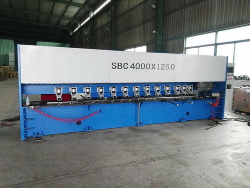 6M 긴 홈 철제 패널 CNC 광산 노동자 기계 수력 클램핑 셔틀 슬로팅