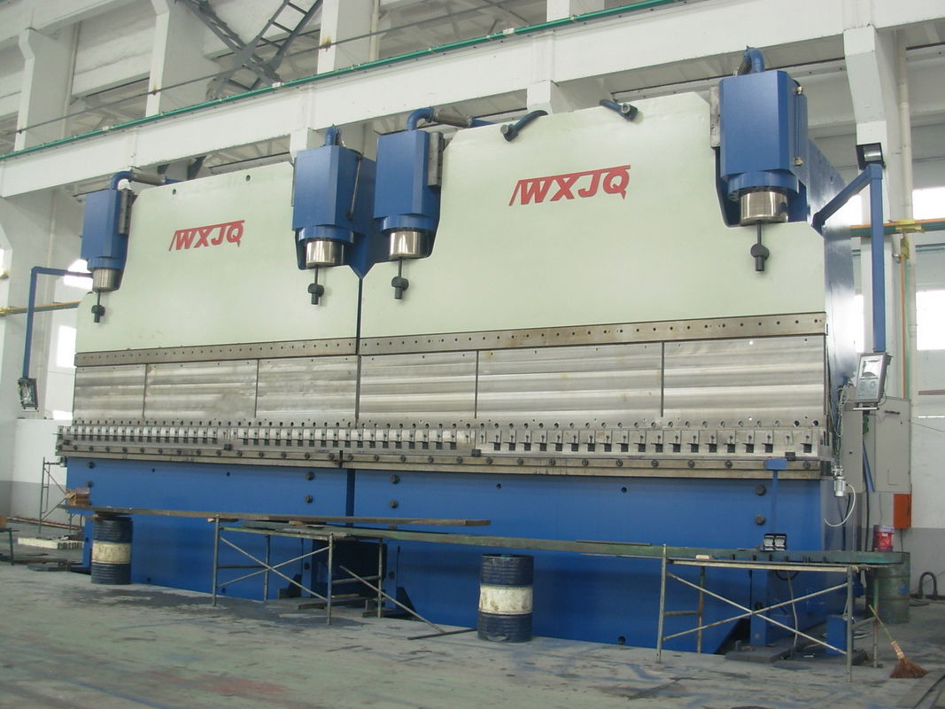 엽금속 수압 CNC 탕덤 프레스 브레이크 70 M/Min 테이블 너비 200 - 800Mm 12m