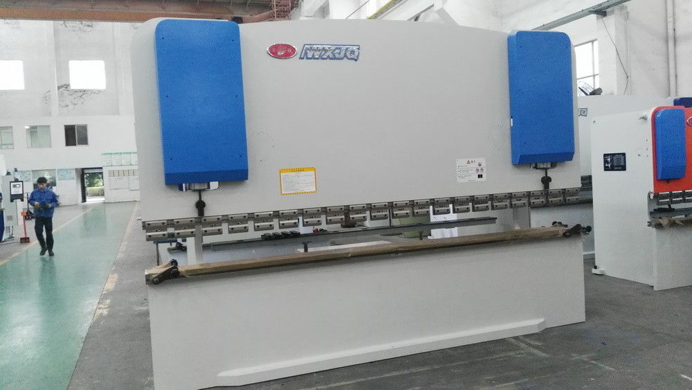 1250mm 너비 100-400T 알루미늄을 위한 엽금속 압축 브레이크