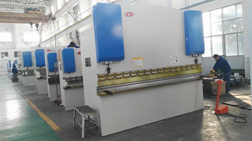 효율적인 성능 금속 판 압축 브레이크 1250mm 너비