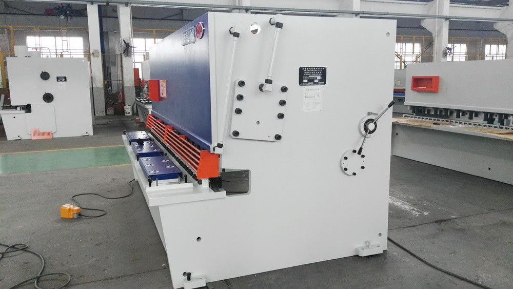 단일 및 연속 절단을위한 CNC 수압 절단 기계