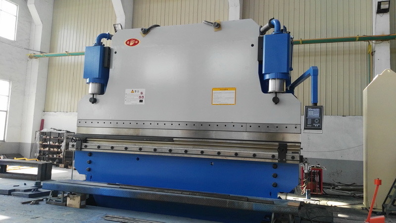 500T 힘 CNC 수압 압축 브레이크 금속 제조,자동차 공장 사용
