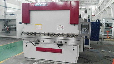 4M 길이 엽 금속 CNC 수압 프레스 브레이크 처리 C 타입 채널 철