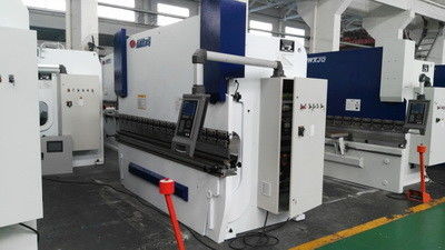 판 강철 CNC 수압 압축 브레이크 굽기 기계 130T 굽기 금속 장
