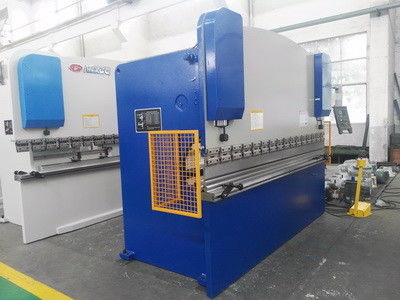 100-400T 압력 플리트 금속 브레이크 기계 PLC 제어 시스템
