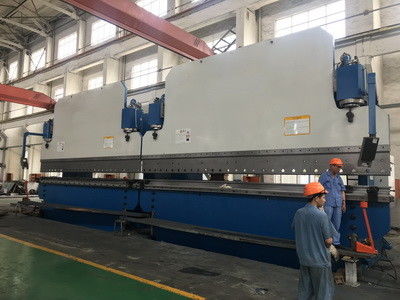 자동 CNC 탕덤 프레스 브레이크 3000 톤 테이블 길이 12000mm 굽기 20mm 장
